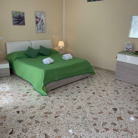 Si Viaggiare Apartments Partinico Exterior photo