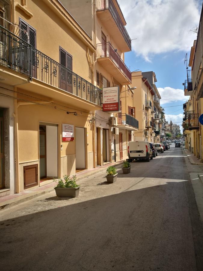 Si Viaggiare Apartments Partinico Exterior photo